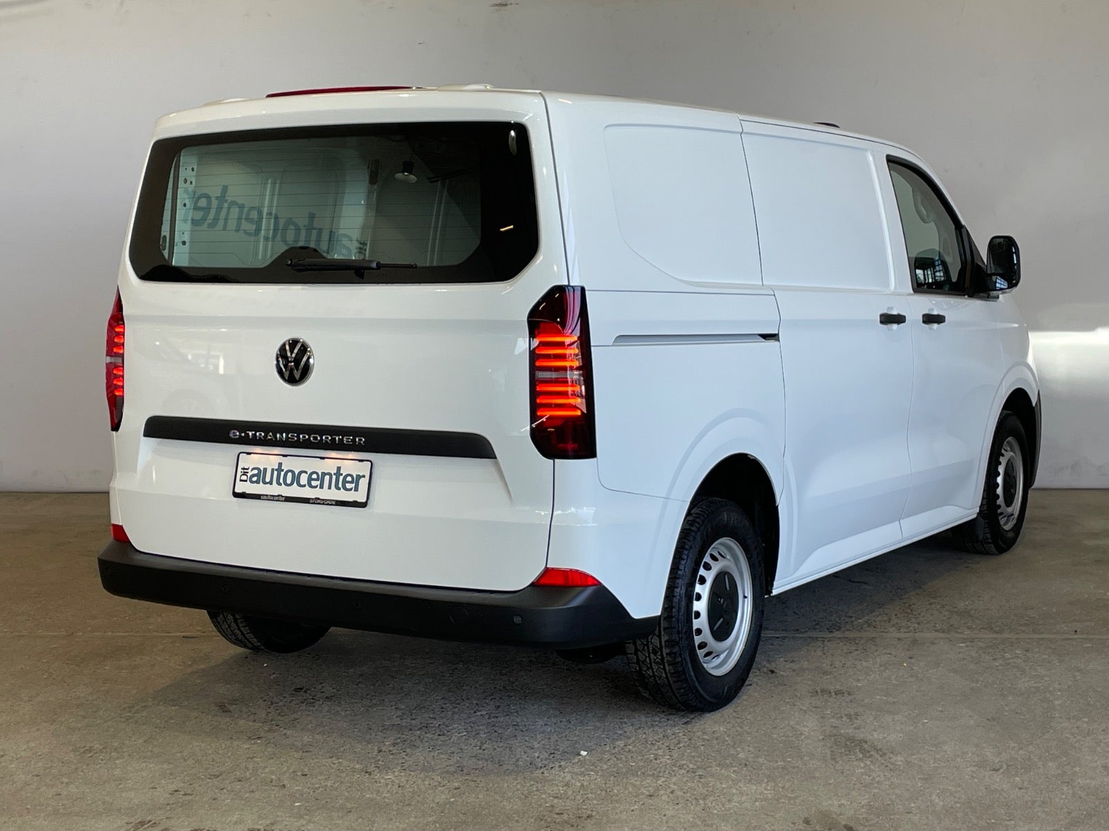 VW e-Transporter Comfort Kassevogn SWB