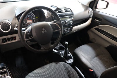 Mitsubishi Space Star Invite