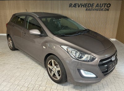 Hyundai i30 1,6 CRDi 110 Active CW 5d