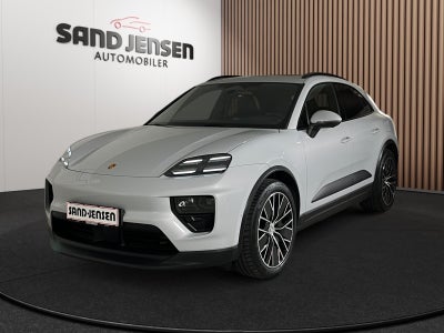 Porsche Macan 4
