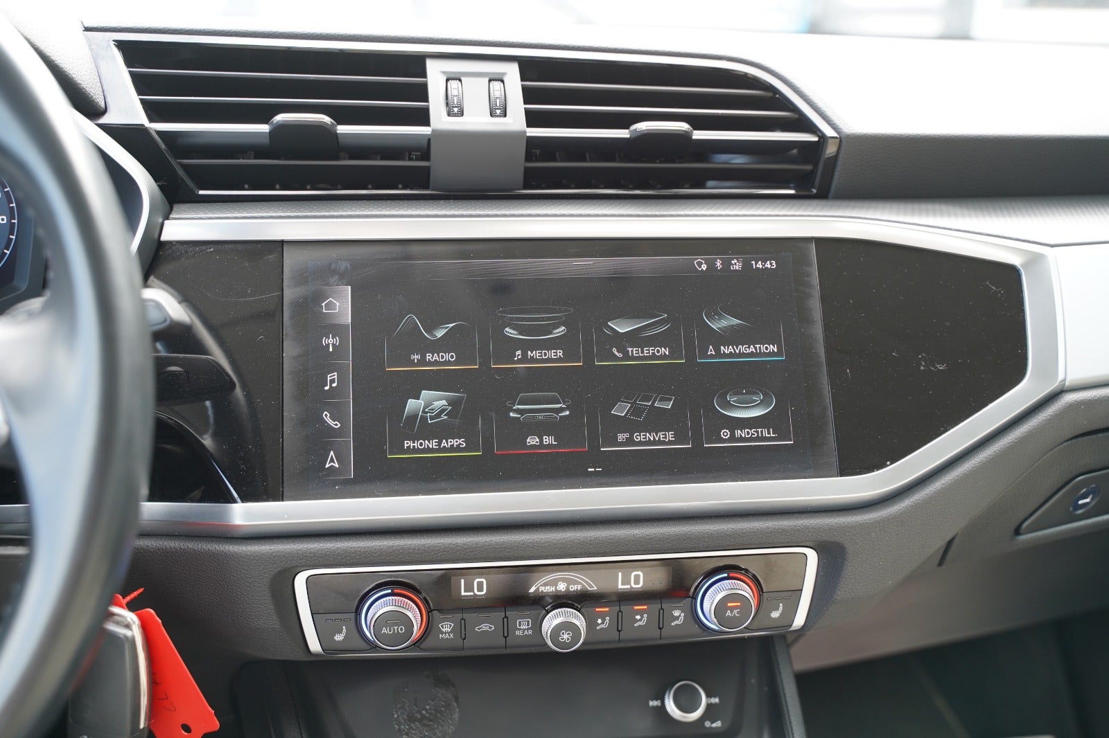Billede af Audi Q3 35 TFSi Advanced Prestige S-tr.
