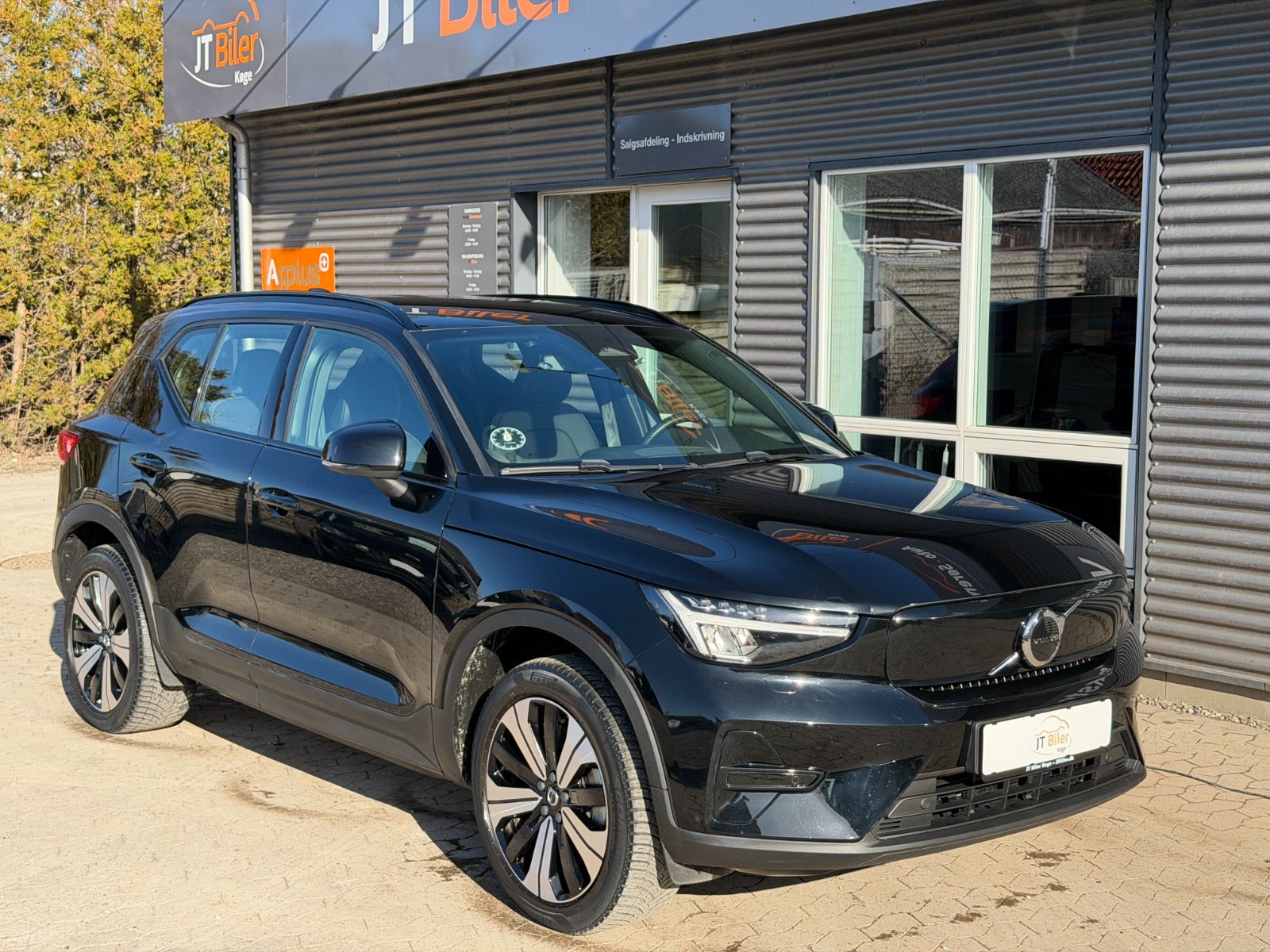 Volvo XC40 P6 ReCharge Core