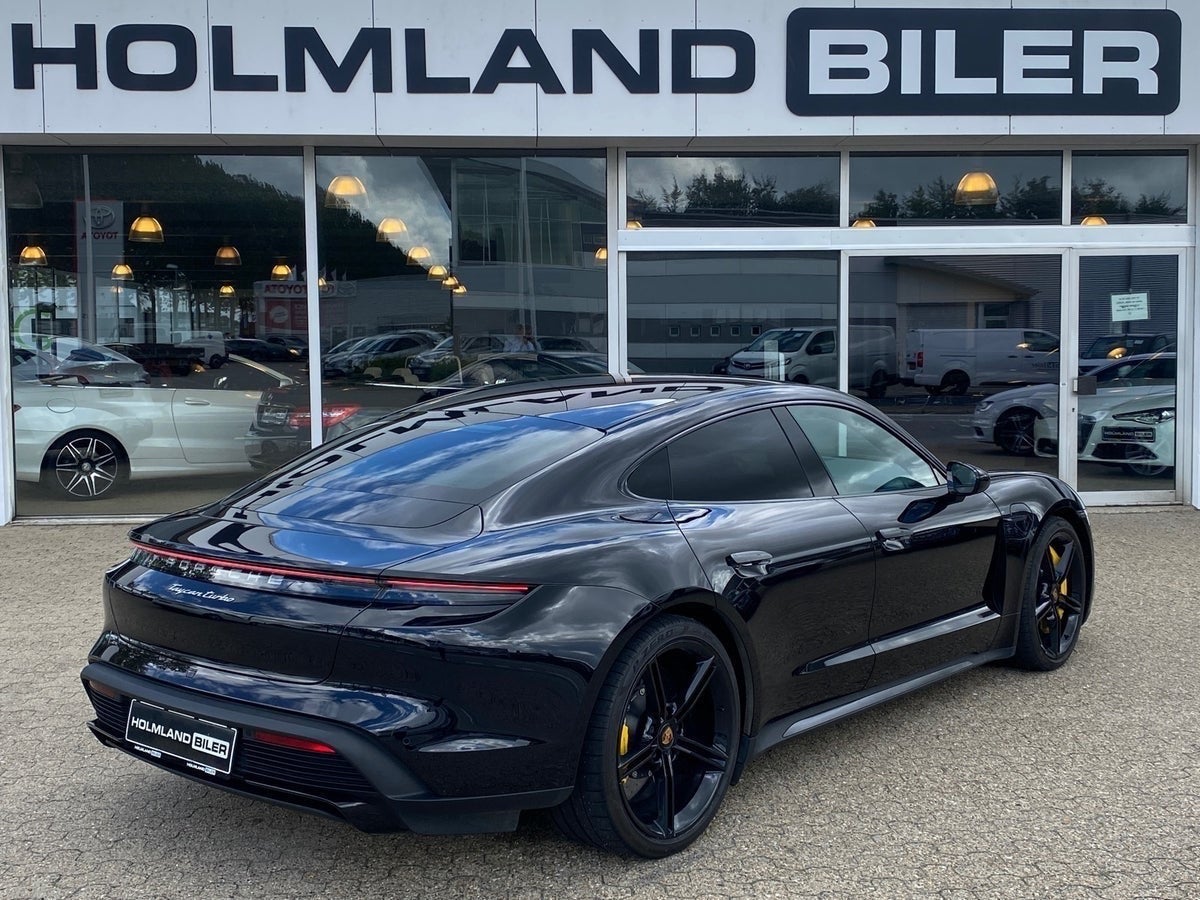 Porsche Taycan Turbo Performance+