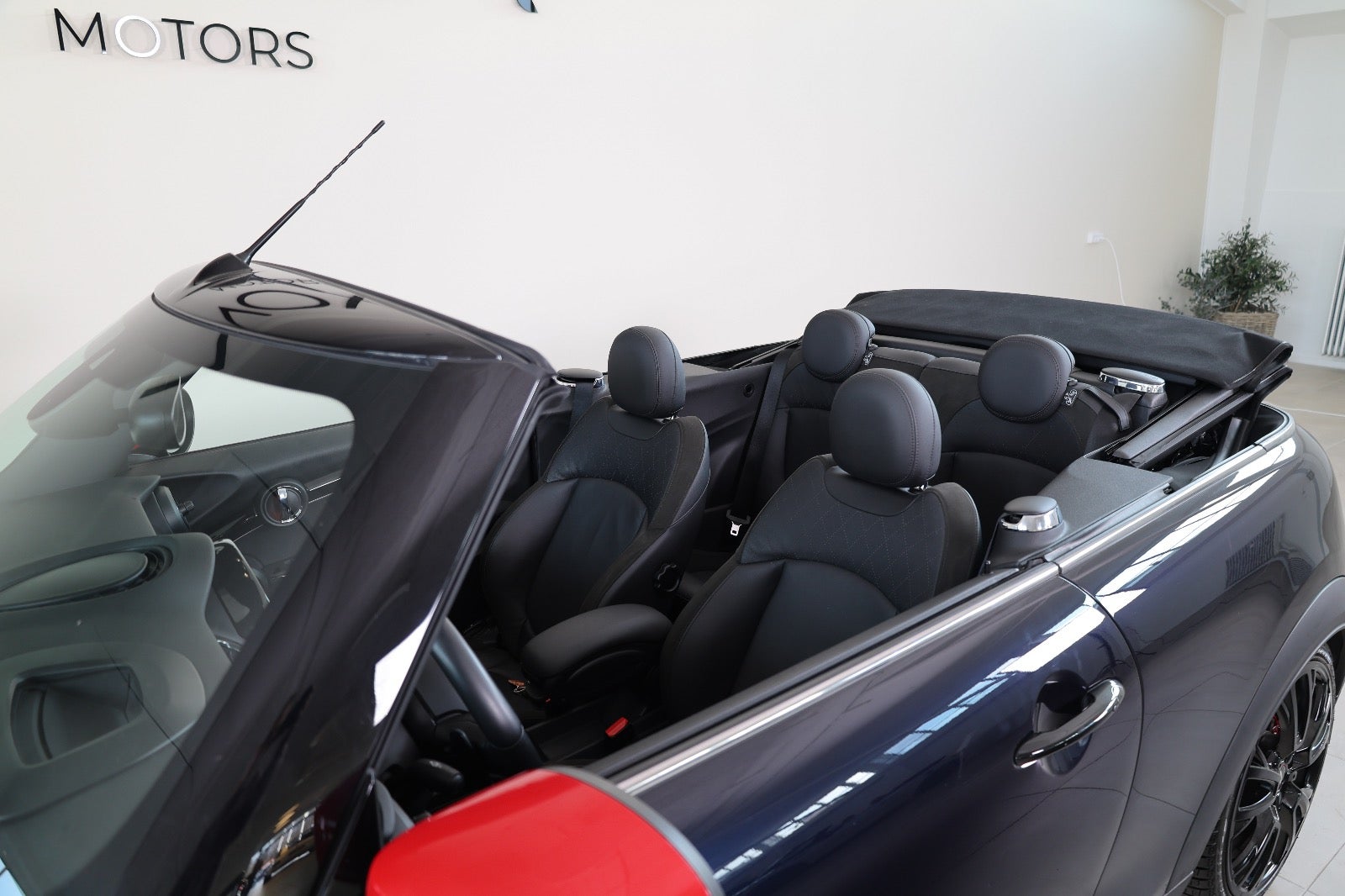 MINI Cooper S 2,0 JC Works Cabriolet aut. 2d - 8