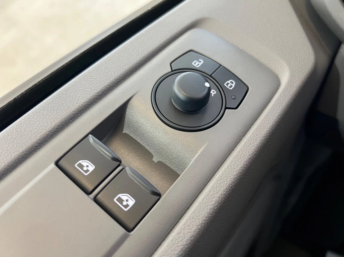 VW e-Transporter Comfort Kassevogn LWB