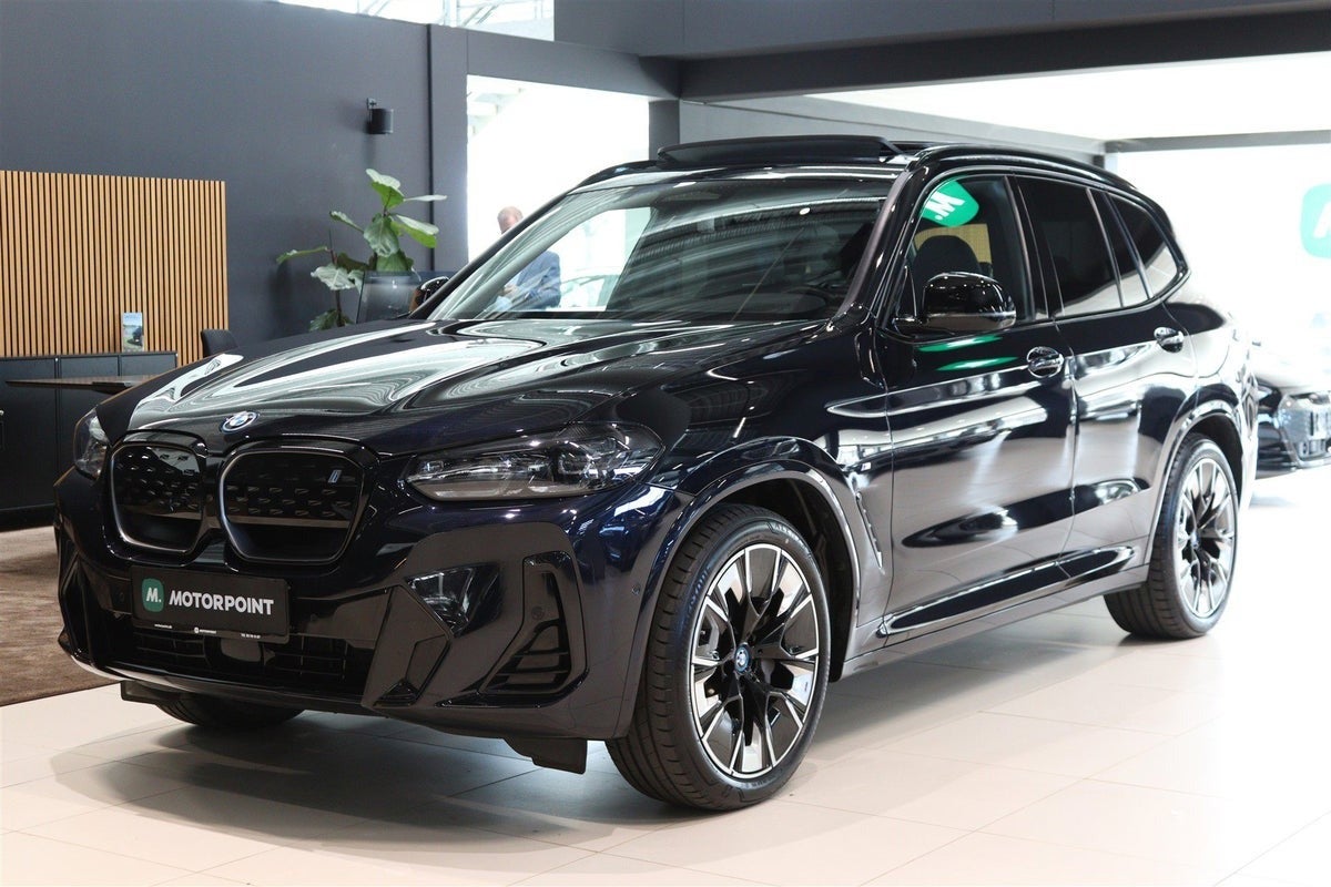 BMW iX3 Charged Plus M-Sport billede 1