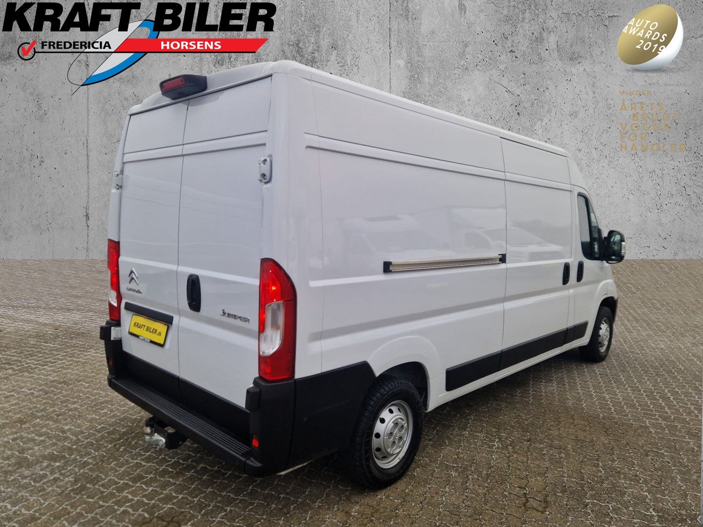 Billede af Citroën Jumper 33 2,2 BlueHDi 140 L3H2 MasterLine