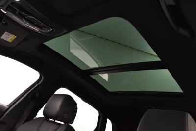 Audi e-tron S quattro