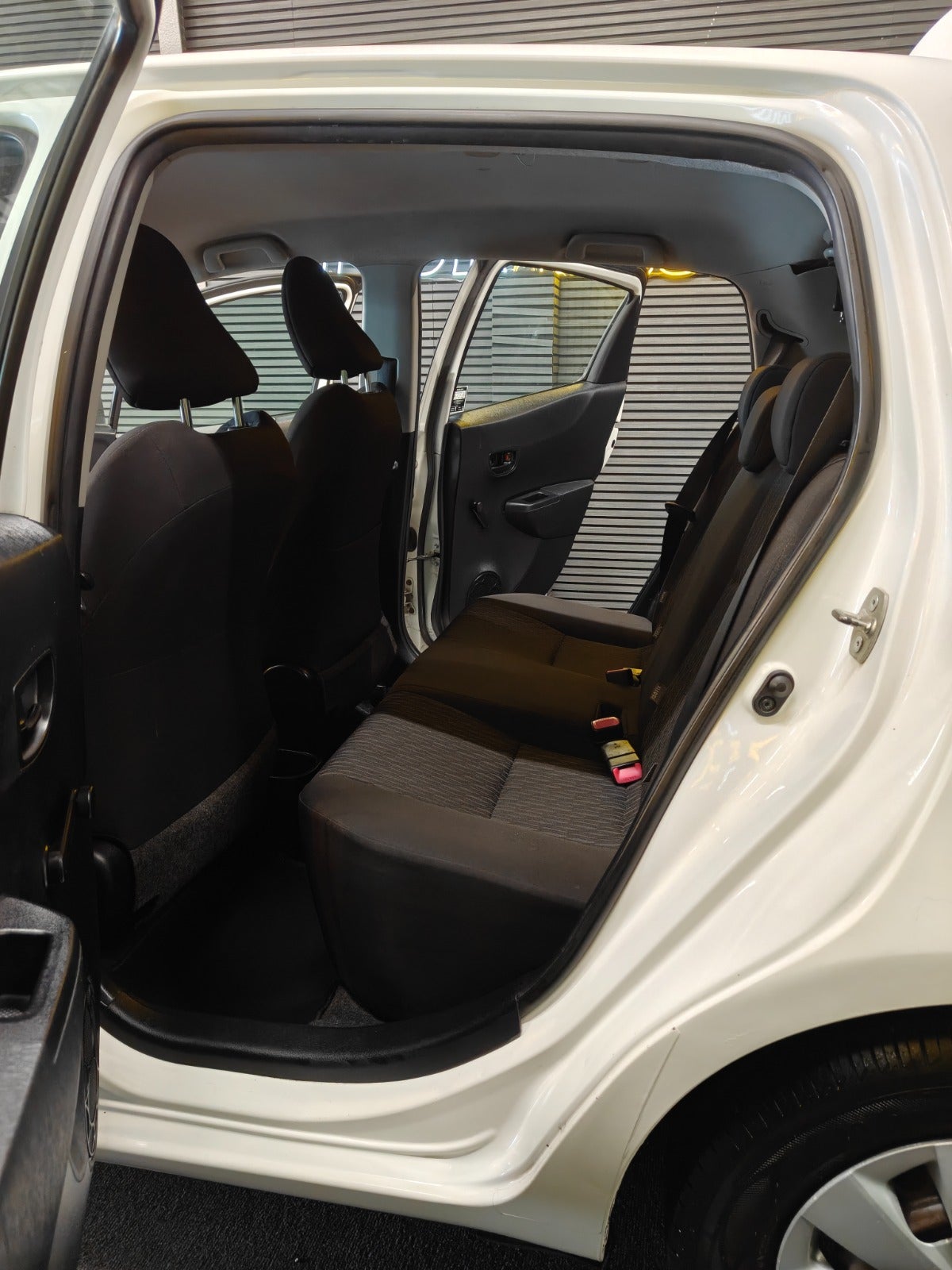 Billede af Toyota Yaris 1,0 VVT-i T1