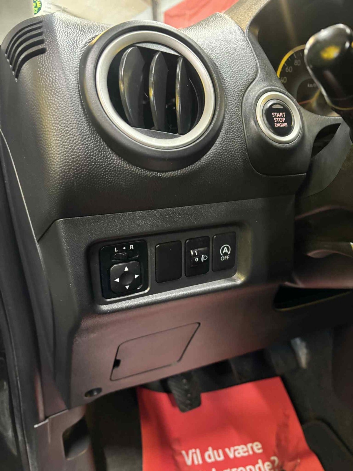 Billede af Mitsubishi Space Star 1,2 Black & White