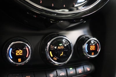 MINI Cooper SE Classic Trim