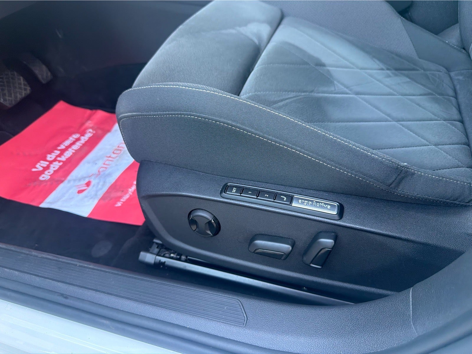 VW Golf VIII, Billede 14