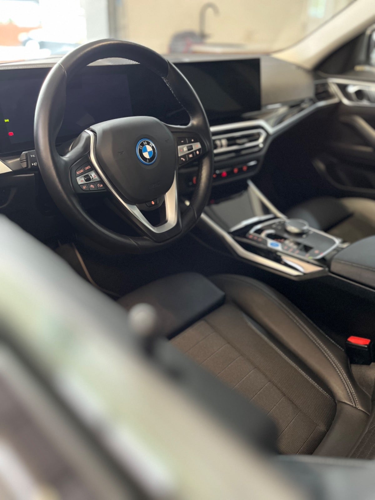 BMW i4 2023