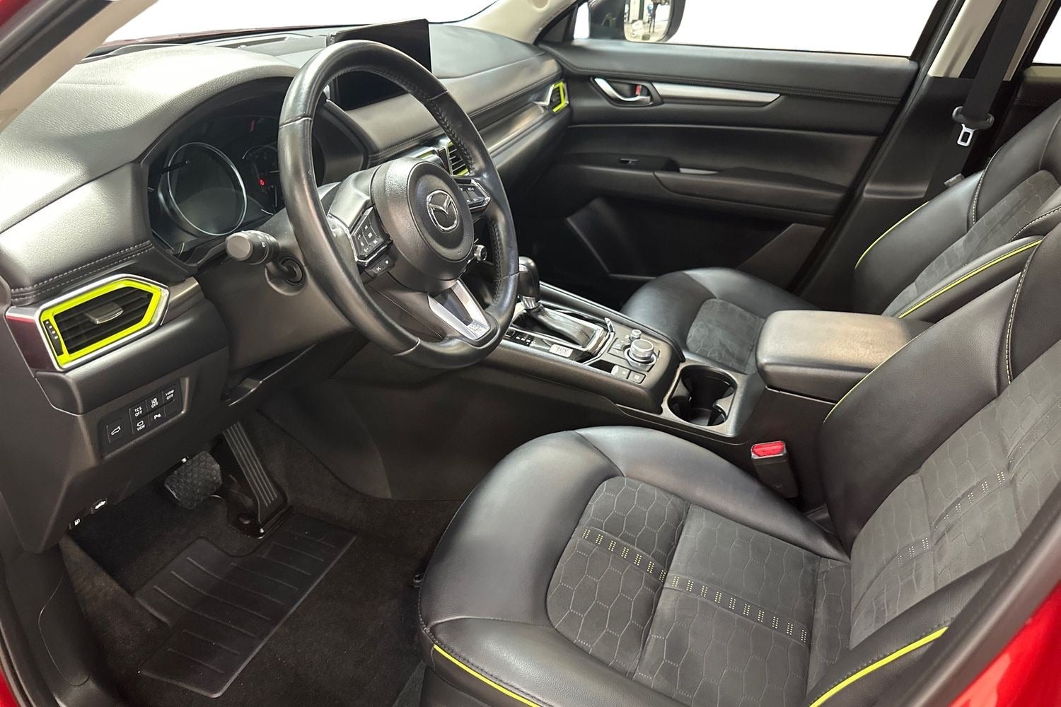 Billede af Mazda CX-5 2,0 SkyActiv-G 165 Newground aut.