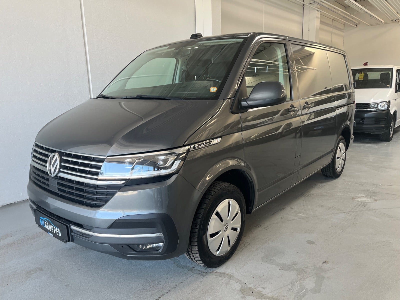Billede af VW Transporter 2,0 TDi 150 Kassevogn DSG kort