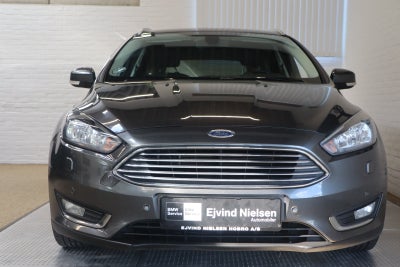 Ford Focus SCTi 125 Titanium stc.