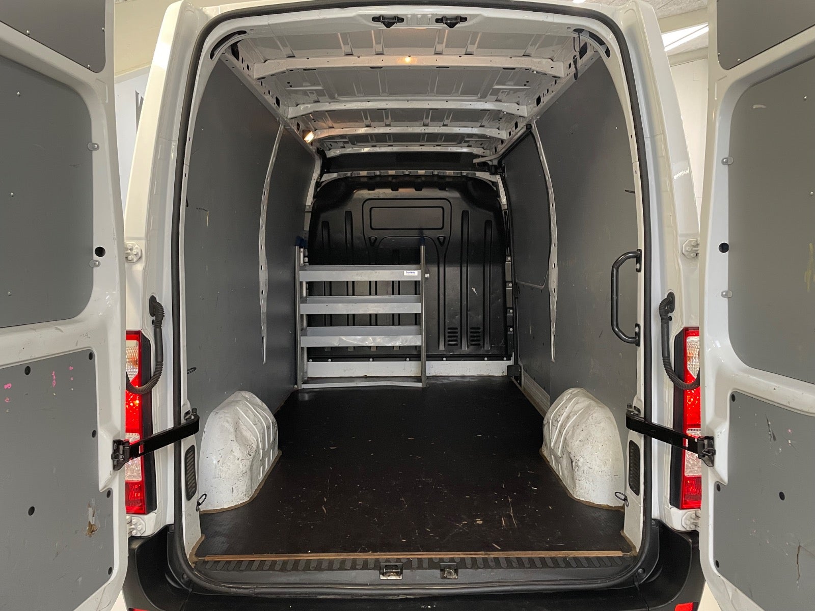 Billede af Renault Master IV T33 2,3 dCi 150 L2H2 Kassevogn