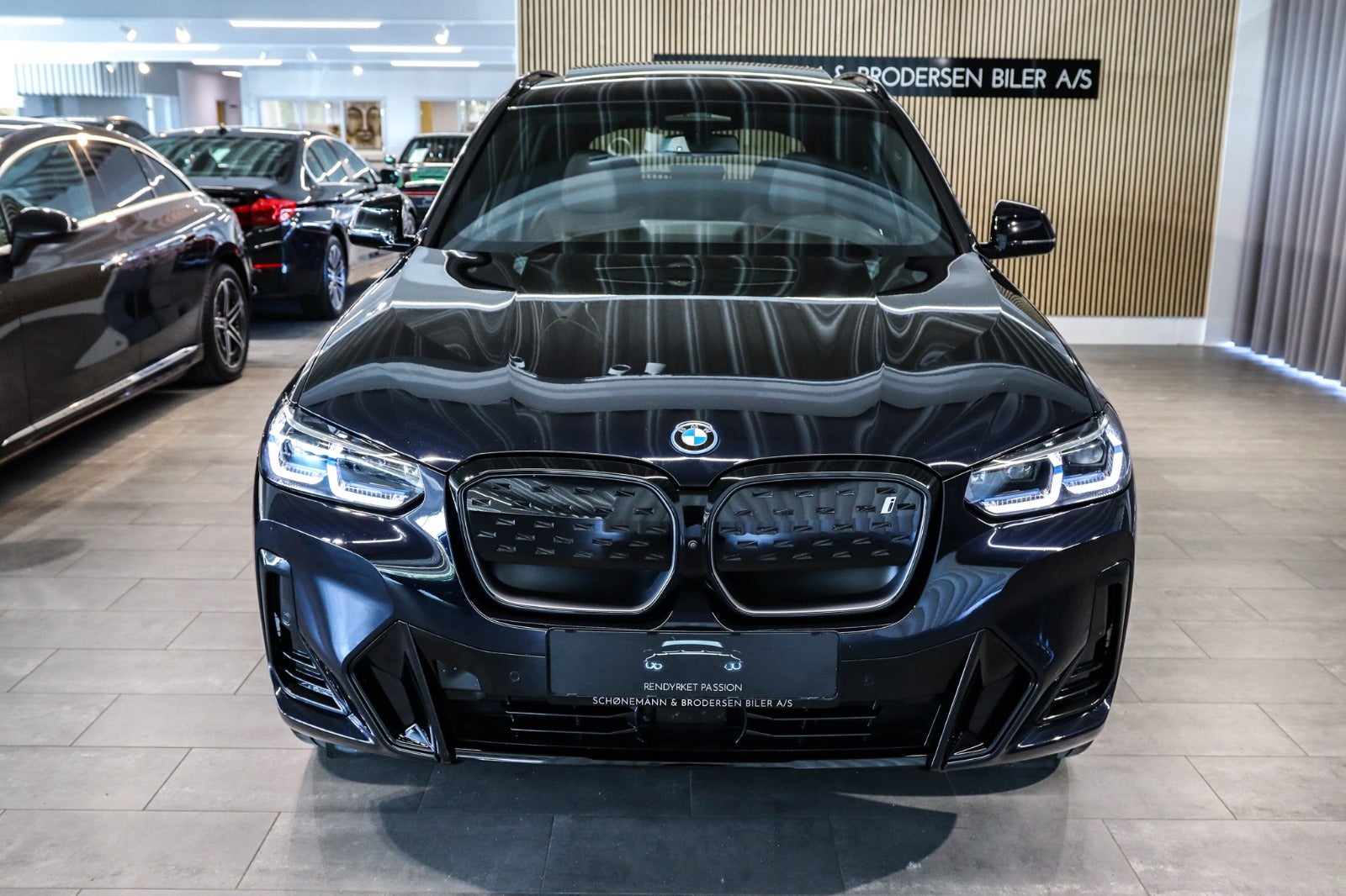 Billede af BMW iX3  Charged Plus M-Sport