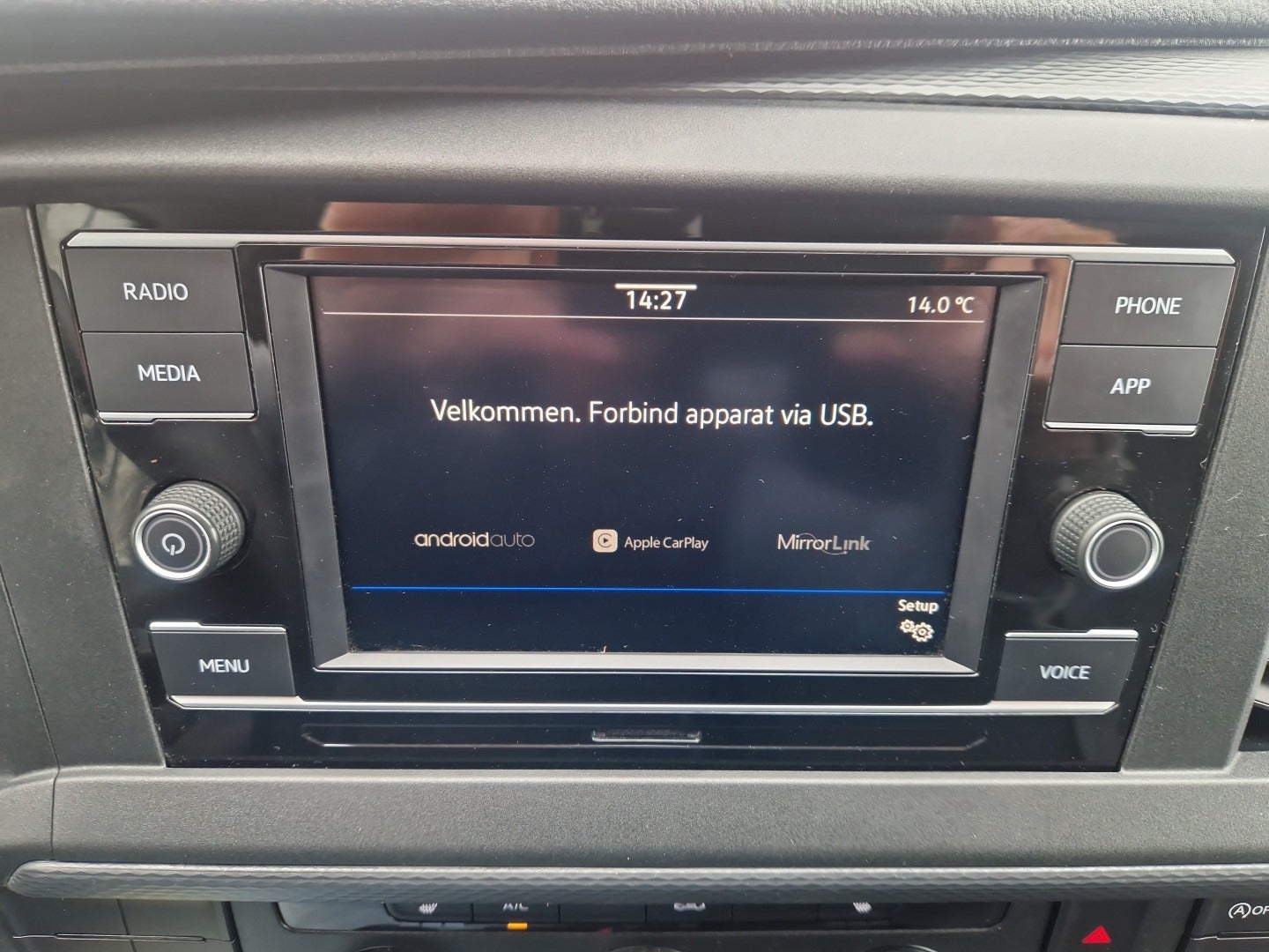 Billede af VW Transporter 2,0 TDi 110 Kassevogn lang