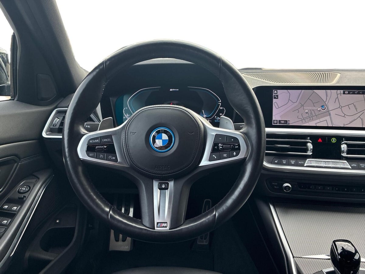 BMW 330e M-Sport aut. billede 9