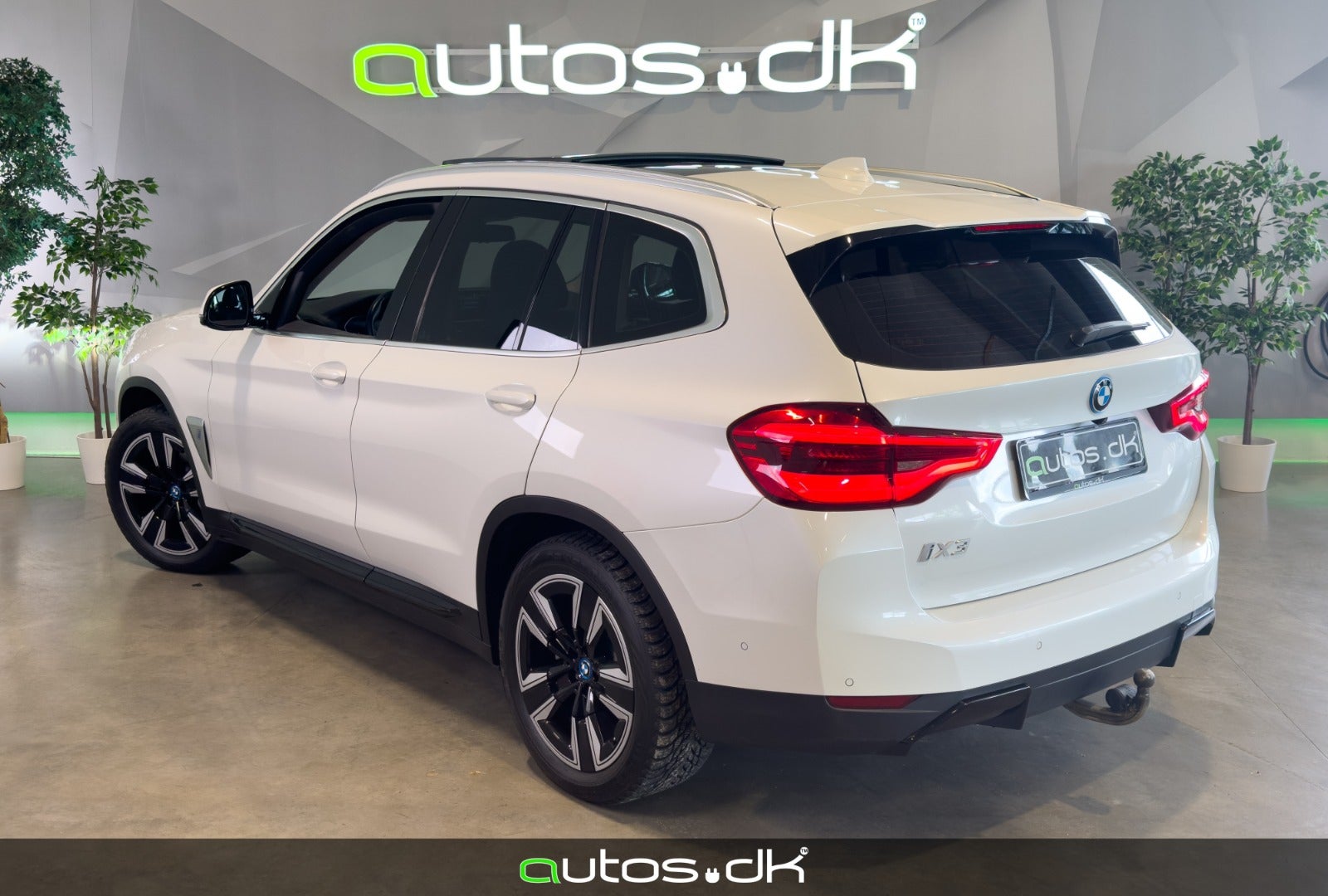 BMW iX3 2021