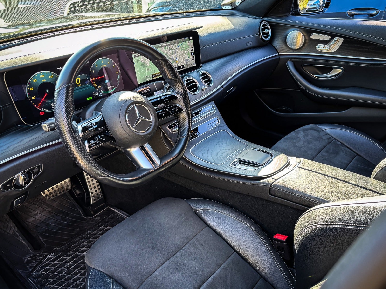 Billede af Mercedes E300 de 2,0 AMG Line stc. aut. 4Matic
