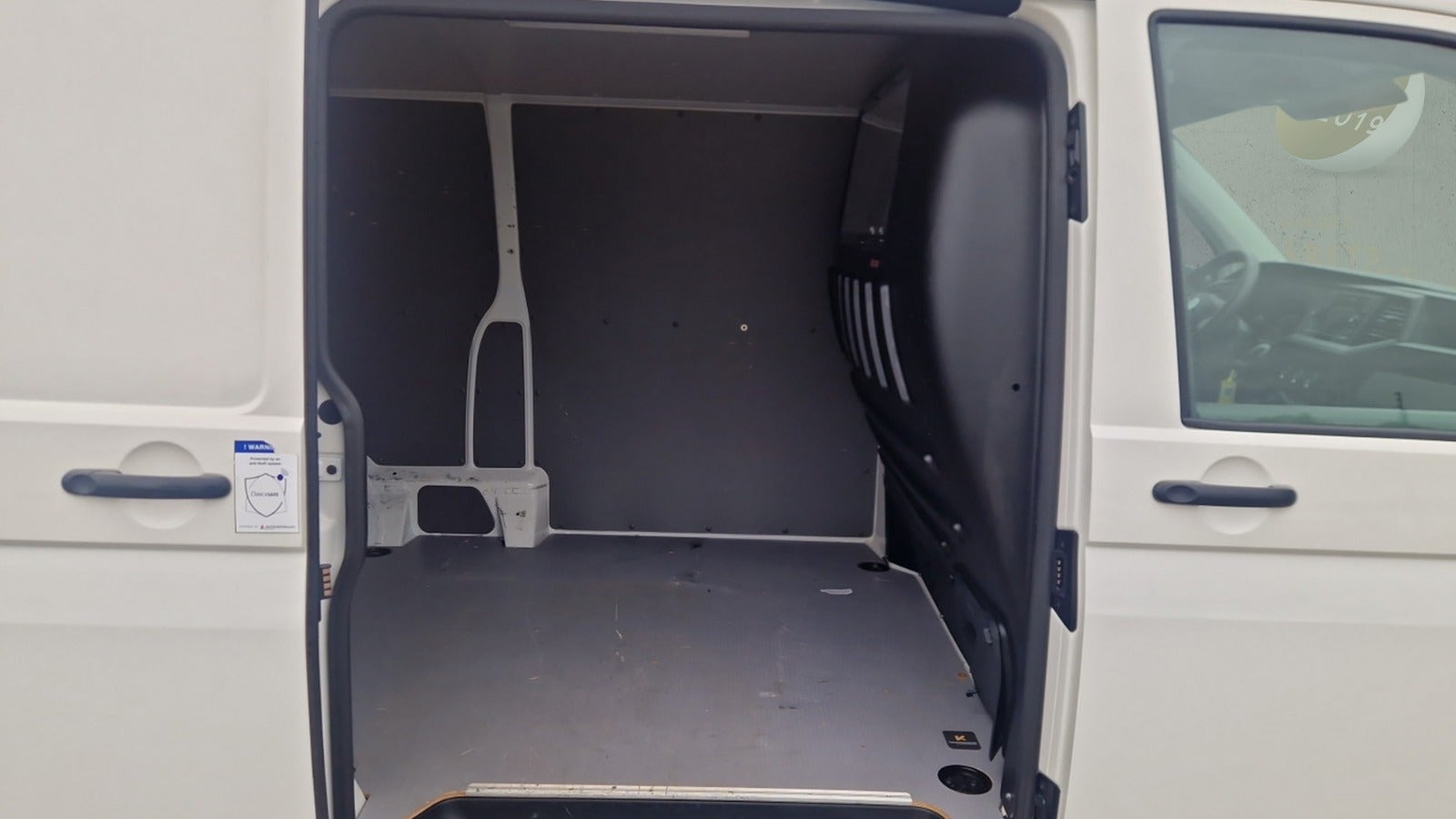 Billede af VW Transporter 2,0 TDi 150 Kassevogn DSG lang