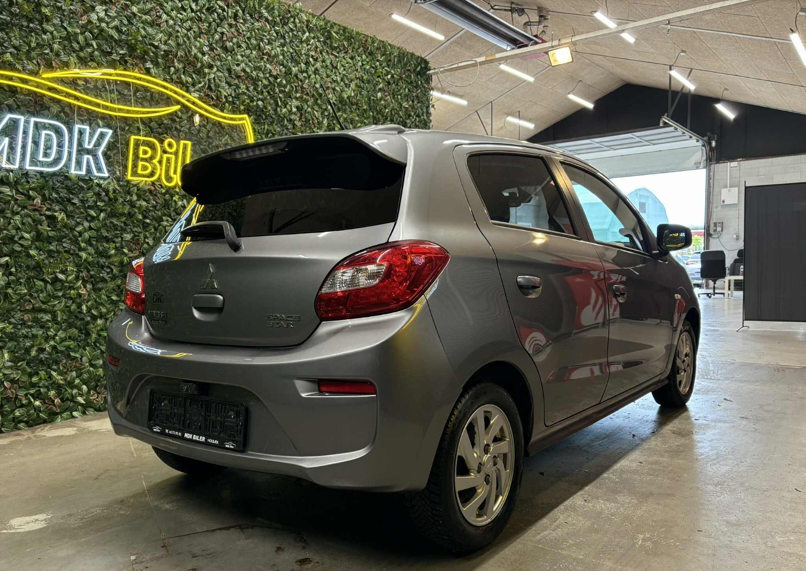Billede af Mitsubishi Space Star 1,2 Anniversary Edition CVT