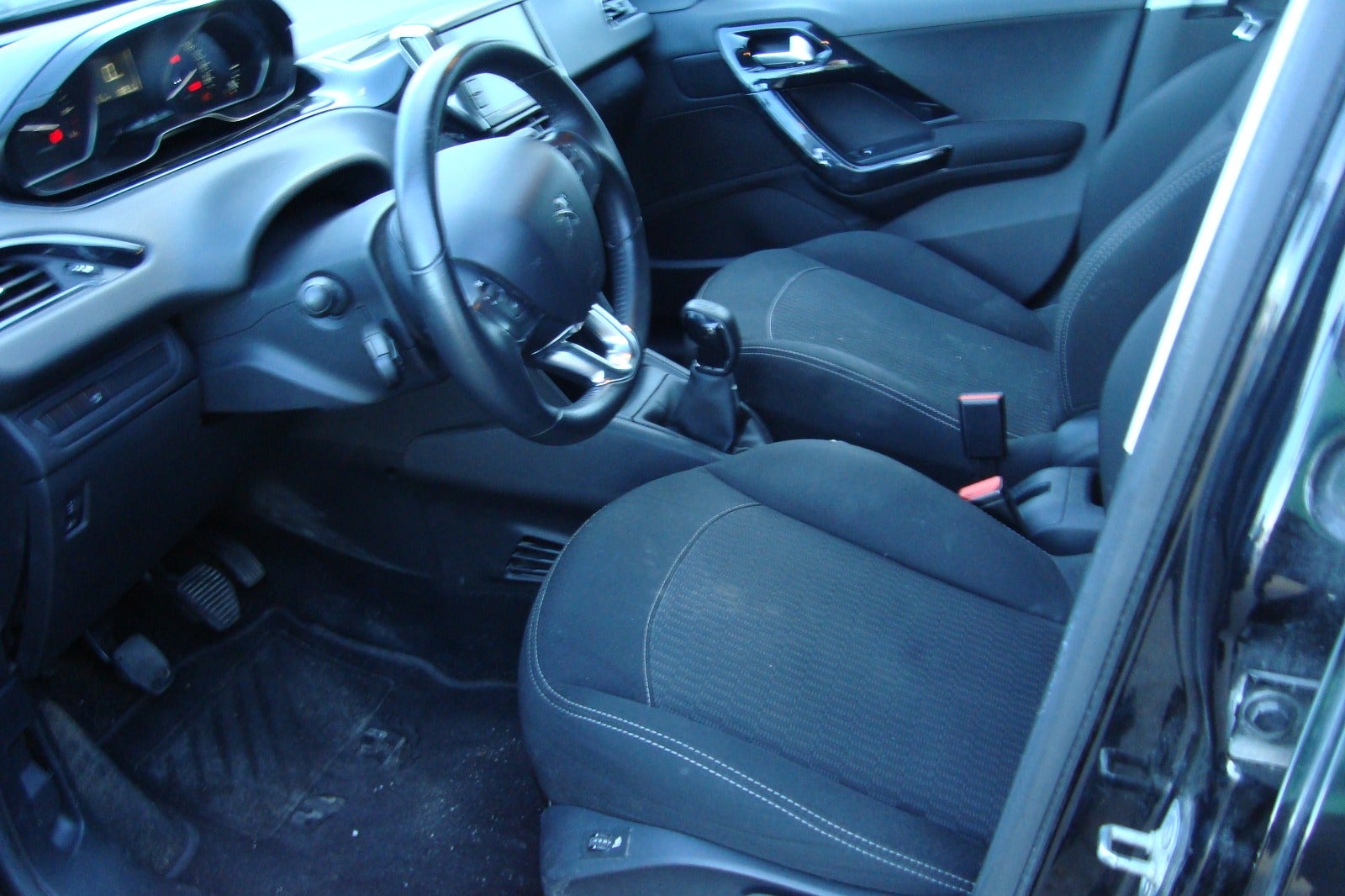 Peugeot 208 PureTech 82 Active