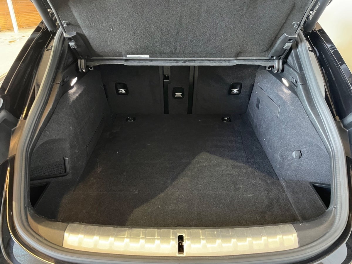 Porsche Taycan Turbo Performance+ Cross Turismo