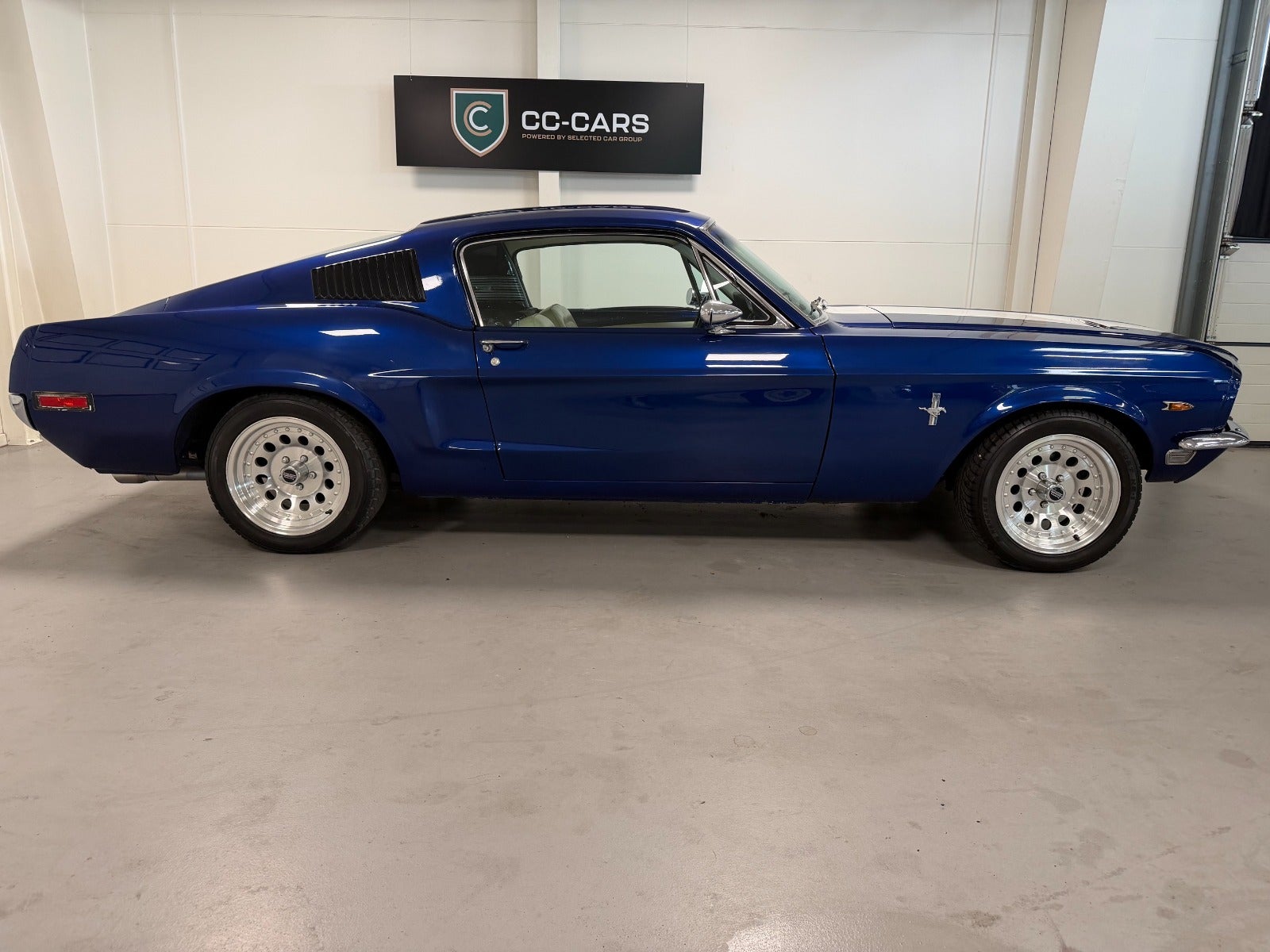 Ford Mustang 4,9 V8 302cui. Fastback aut.