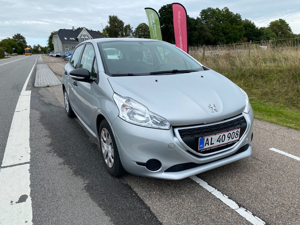 Peugeot 208, Billede 5