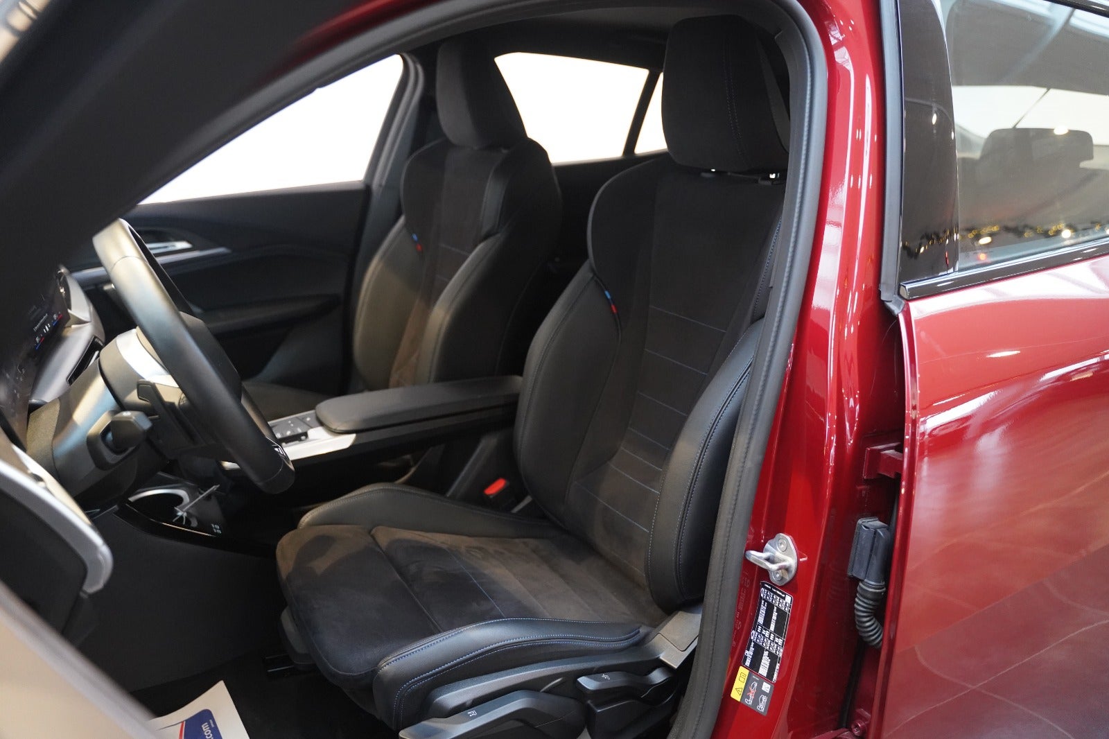 Billede af BMW iX2  eDrive20 M-Sport