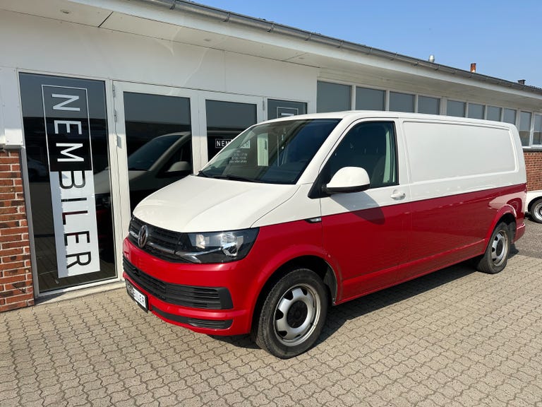 VW Transporter TDi 150 Kassevogn lang