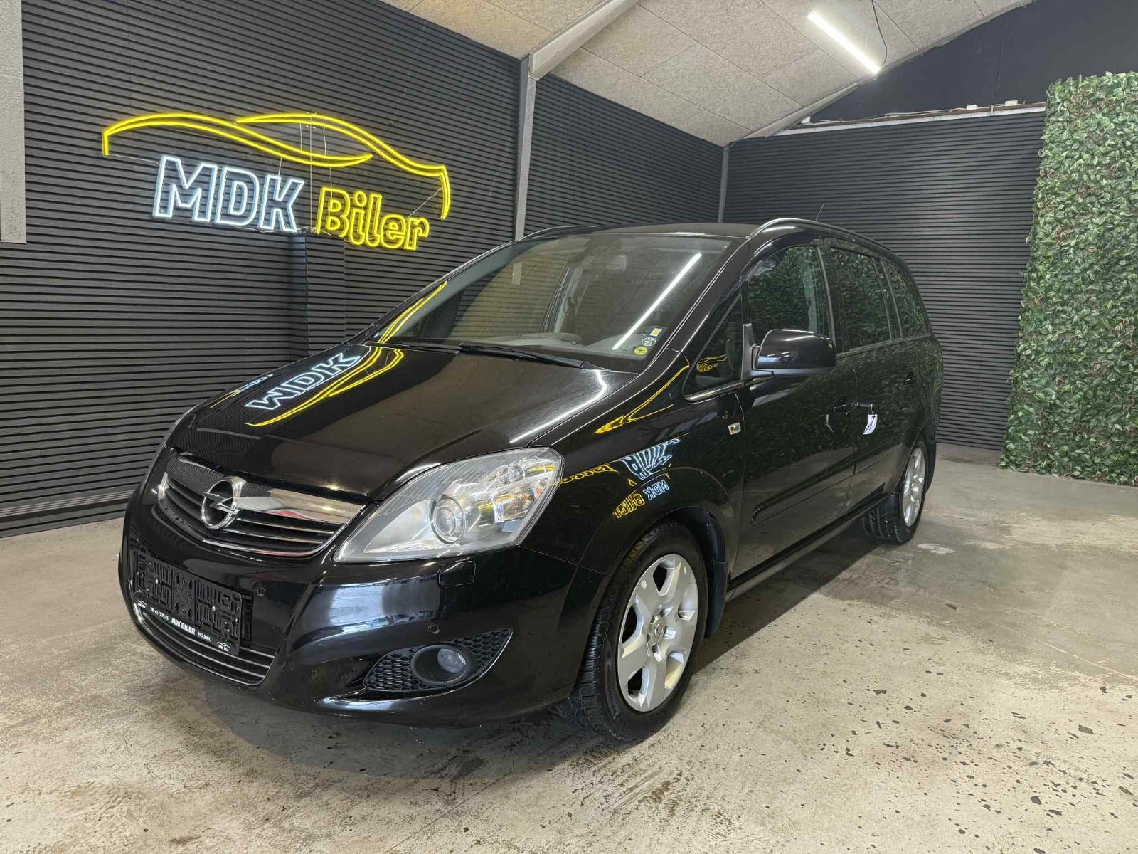 Billede af Opel Zafira 1,8 16V Enjoy aut. 7prs