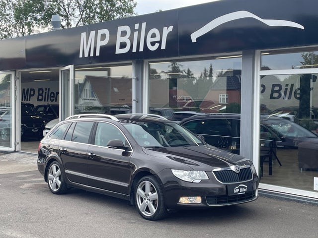 Skoda Superb 1,8 TSi 160 Elegance Combi DSG