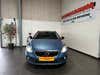 Volvo V40 CC D2 115 Momentum Van thumbnail