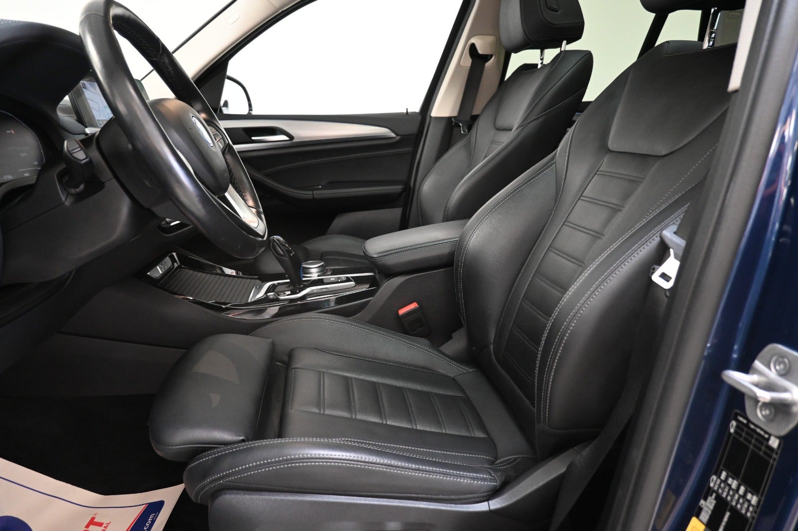 BMW iX3 Charged Plus