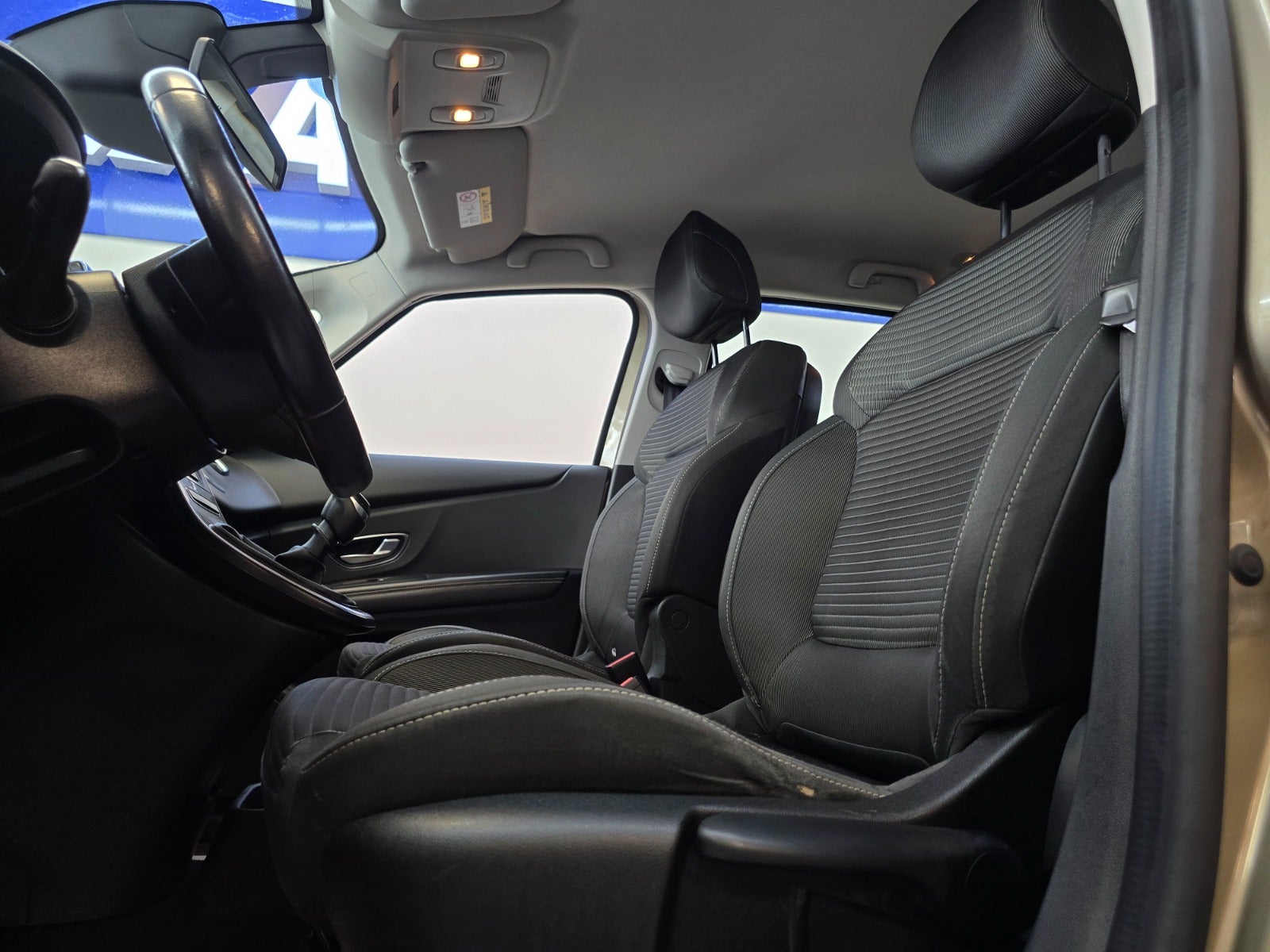 Billede af Renault Grand Scenic IV 1,5 dCi 110 Zen 7prs