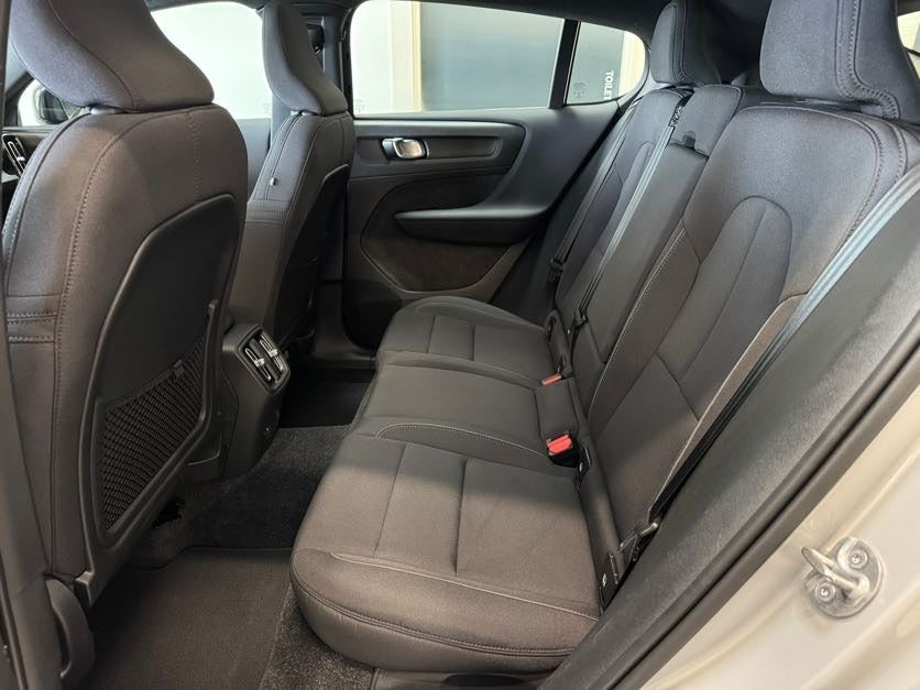 Volvo C40 P6 ReCharge Core