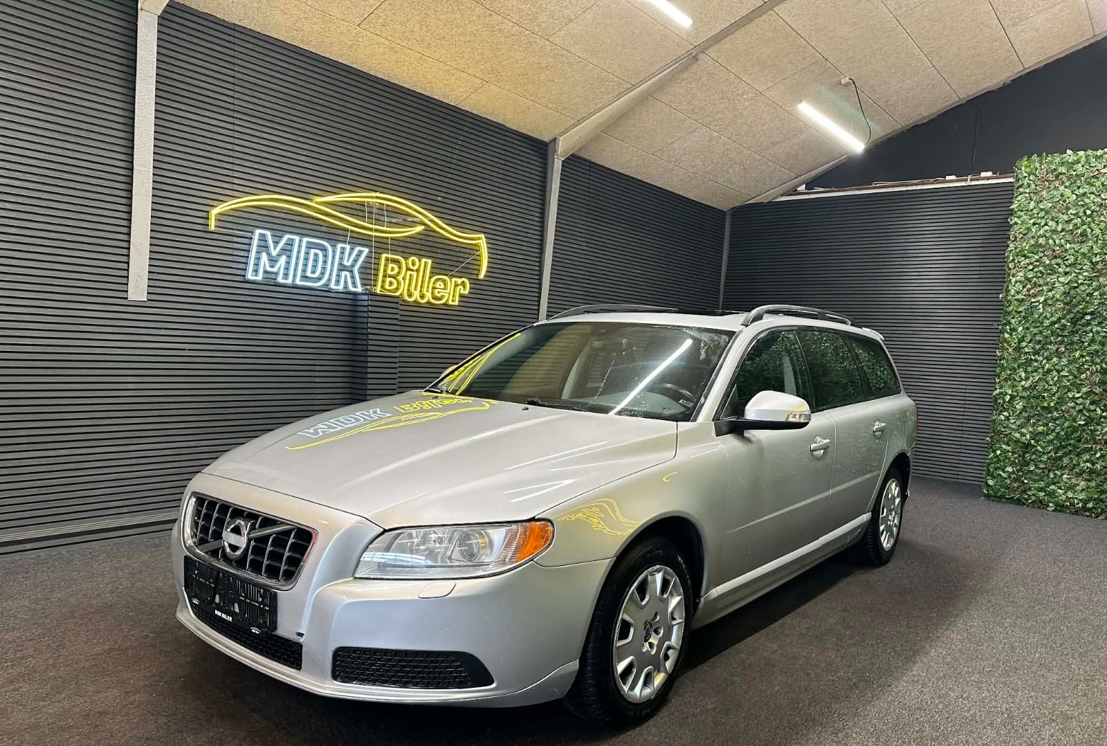 Billede af Volvo V70 2,0 D3 163 Momentum aut.