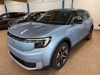 Ford Explorer Select Extended Range  