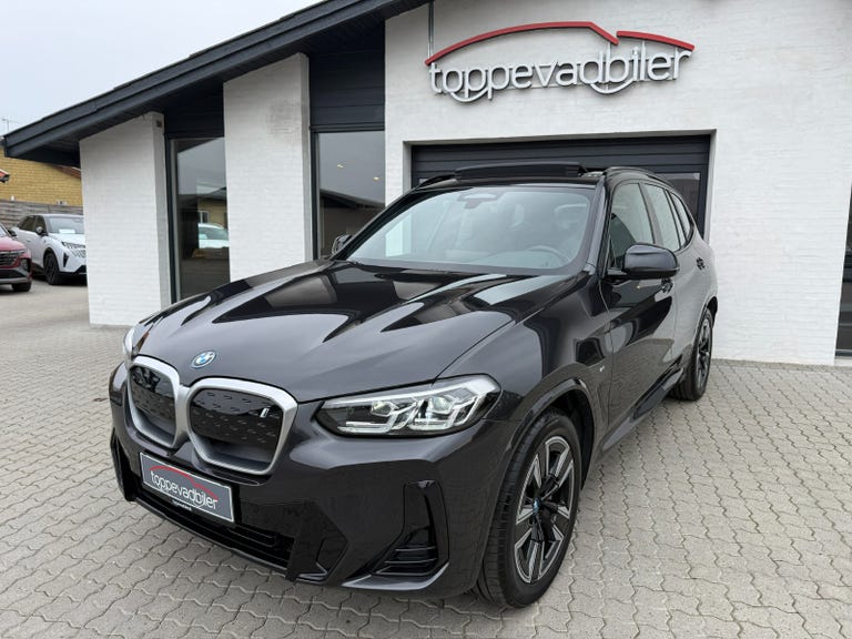 BMW iX3 Charged M-Sport