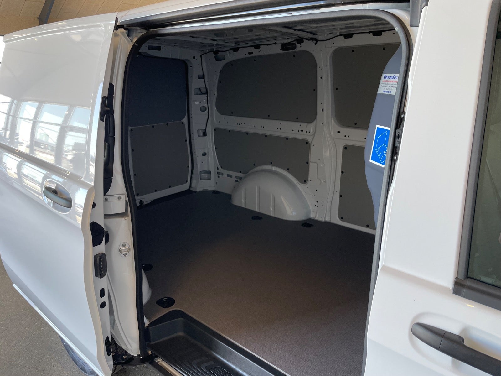 Mercedes Vito 114 CDi A2 Kassevogn PRO aut. RWD