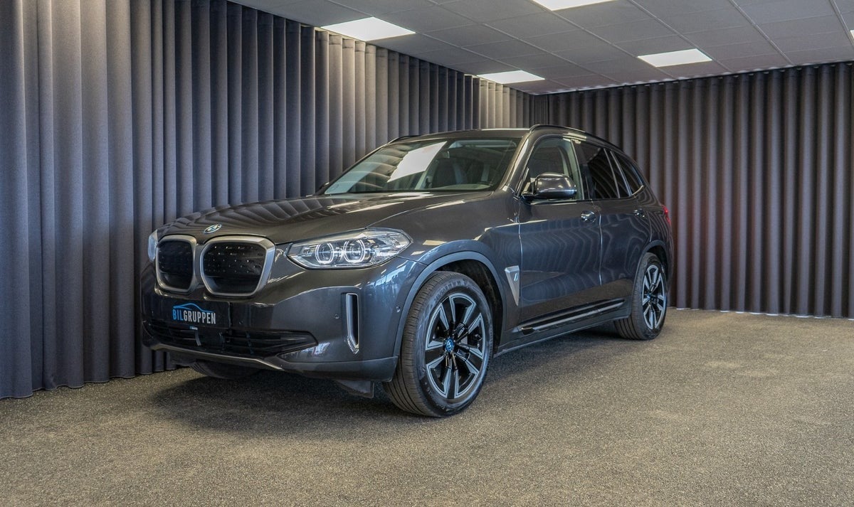 Billede af BMW iX3  Charged