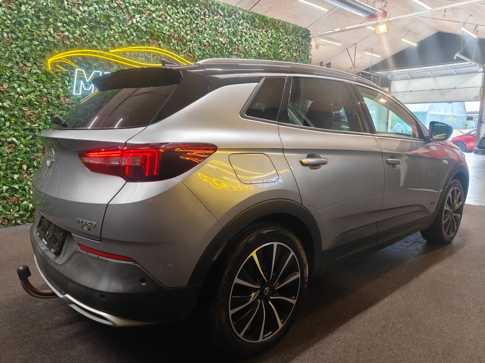 Billede af Opel Grandland X 1,6 Hybrid Innovation aut.