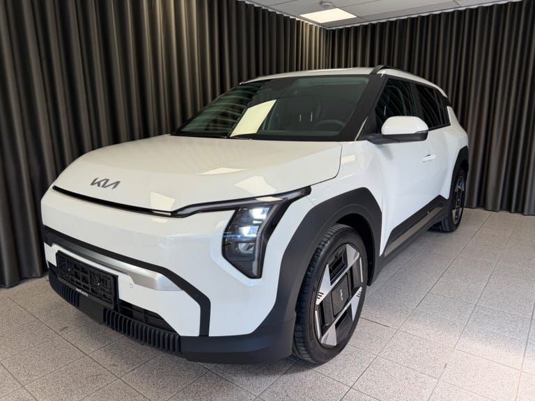 Kia EV3 Long Range Access