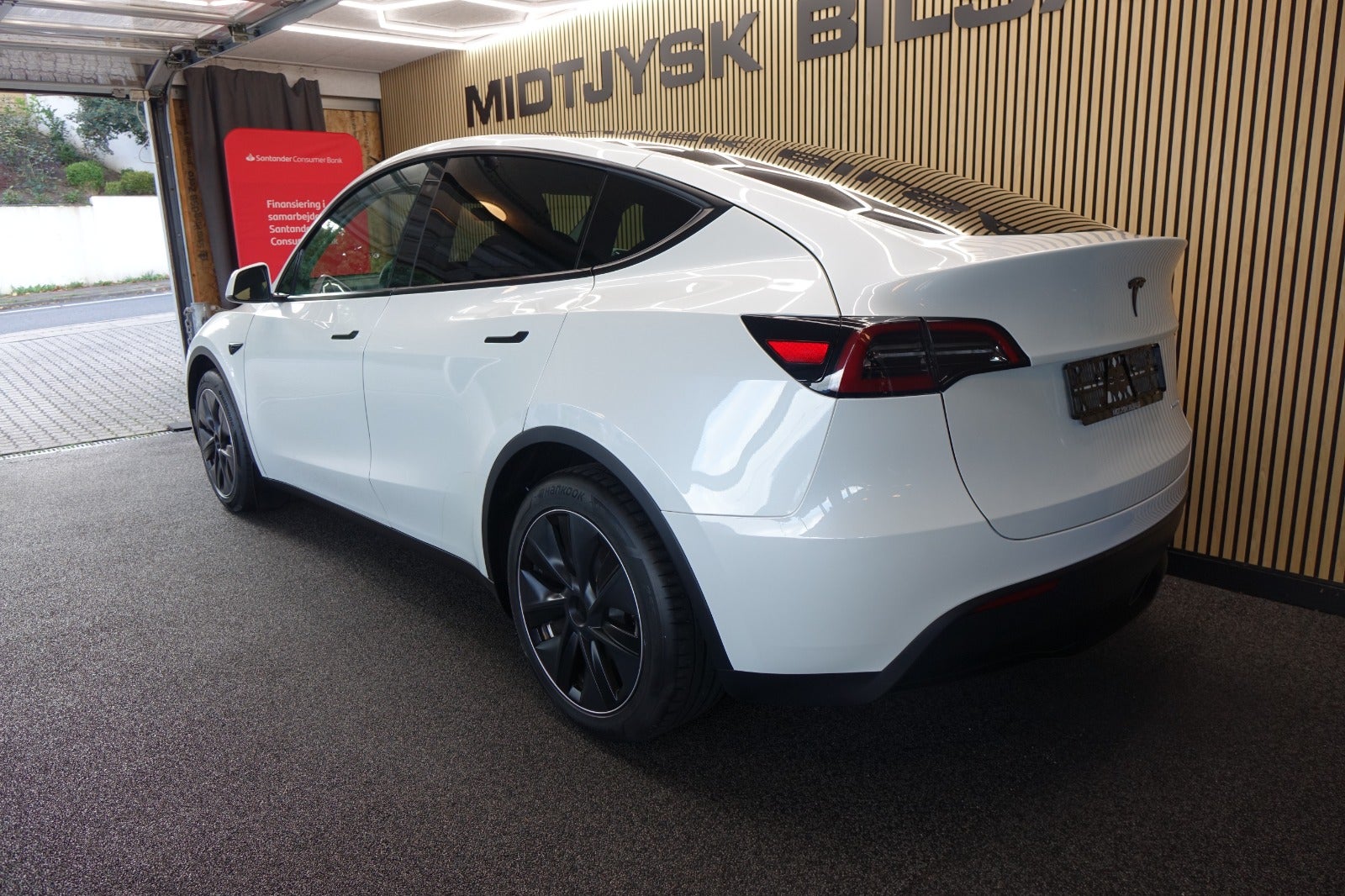 Tesla Model Y, Billede 9