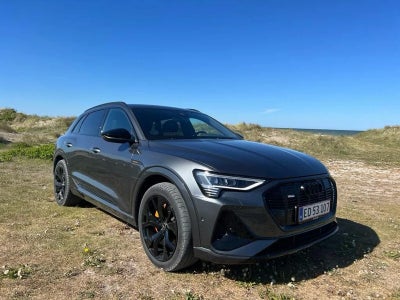 Audi e-tron 55 S-line quattro 5d