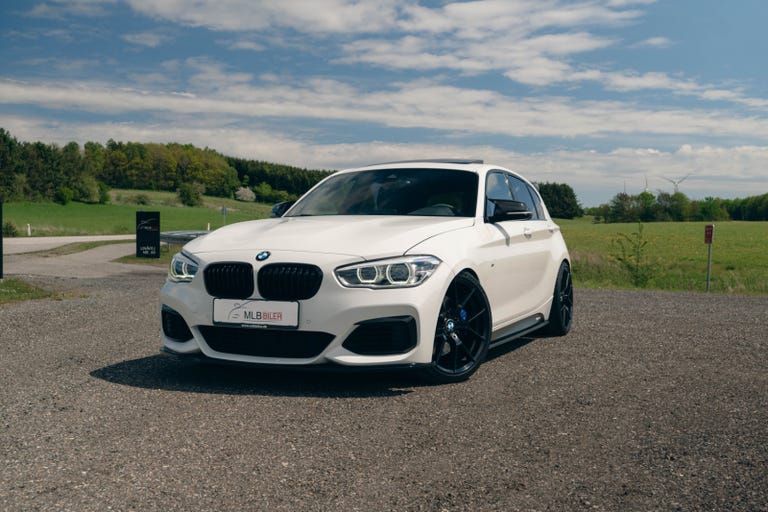 BMW M140i Connected aut. Van